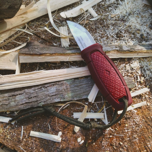 Mora Eldris Black